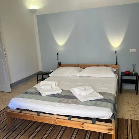 Casa Giu *